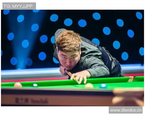 颜丙涛挑战希金斯大师赛巅峰对决展现斯诺克新生代实力与传奇球员的较量